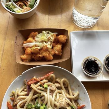 Kawa Ramen & Sushi - Udon chicken noodles, dynamite shrimp - Sushi Bars Near Me - Milwaukee, Wisconsin Kawa Ramen & Sushi - Udon chicken noodles, dynamite shrimp - Sushi Bars Near Me - Milwaukee, Wisconsin