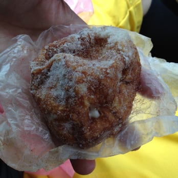 Leonard's Bakery - Original Malasada w/ Custard - $1.35 - Bakeries Near Me - Honolulu, Hawaii