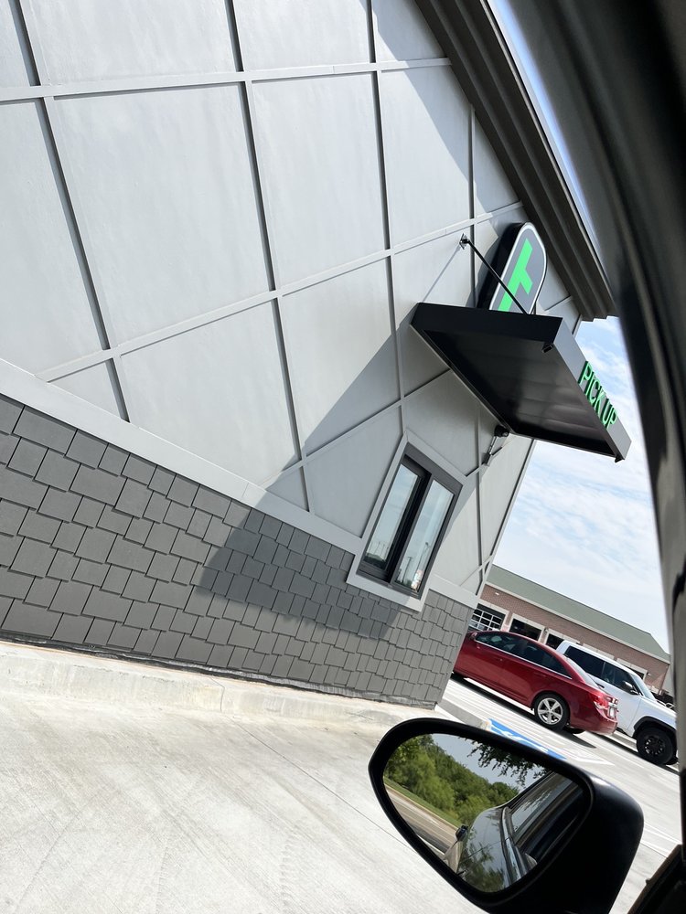 TEA2GO Updated June 2024 330 NW John Jones Dr, Burleson, Texas