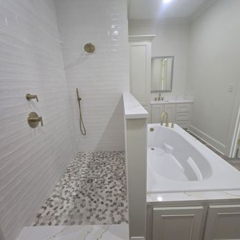 Self-Maid Cleaning & Errand Service - Ducha y baño - Home Cleaning Near Me Self-Maid Cleaning & Errand Service - Ducha y baño - Home Cleaning Near Me