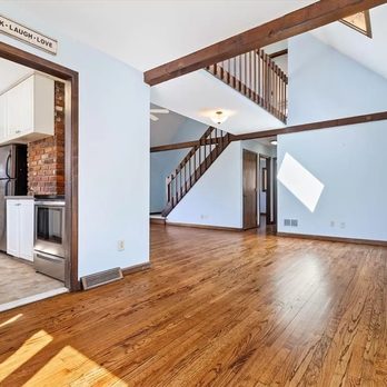 Reflections On Wood - Flooring Near Me - North Haven, Connecticut