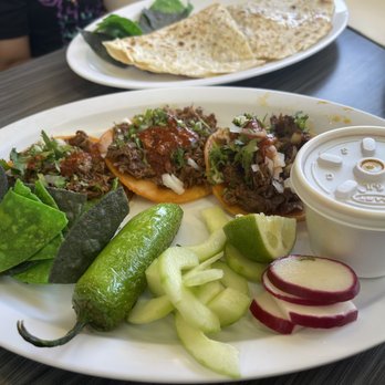 Queen Taco & Sushi - Taco de Birria - Mexican Near Me - South Gate, California Queen Taco & Sushi - Taco de Birria - Mexican Near Me - South Gate, California