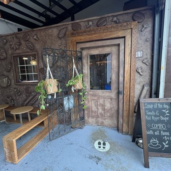 Sula Cafe - Cafes Near Me - Vancouver, British Columbia