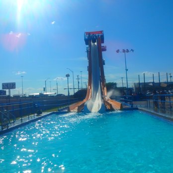 Six Flags Hurricane Harbor - Dive Bomber / Der Stuka - Water Parks Near Me - Arlington, Texas