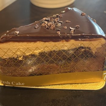 Chateau De Chantilly Cafe - Bakeries Near Me - Chantilly, Virginia Chateau De Chantilly Cafe - Bakeries Near Me - Chantilly, Virginia