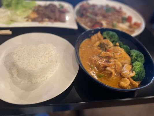 Thai Meric Eatery & Bar by null