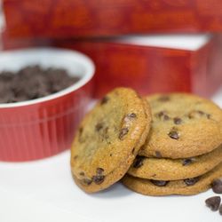 Hot Box Cookies - Chocolate Chip Cookies