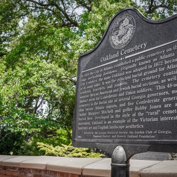 Historic Oakland Cemetery - Landmarks & Historical Buildings Near Me - Atlanta, Georgia