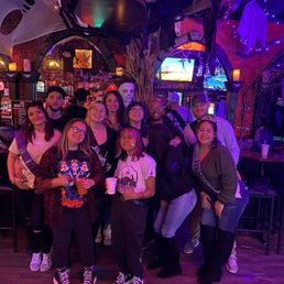Bar and group Bar and group