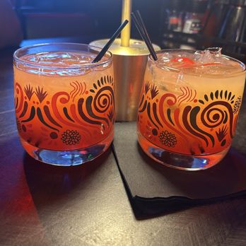 Fin & Feathers - Rum Punch . Check out there Happy hour menu !! These drinks were amazing - Seafood Near Me - Las Vegas, Nevada Fin & Feathers - Rum Punch . Check out there Happy hour menu !! These drinks were amazing - Seafood Near Me - Las Vegas, Nevada