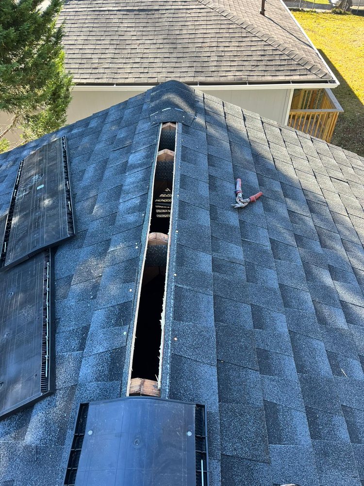 Slide of Ponce's Exterior