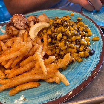 Simply Fish Seafood - Scallops with fries and roasted corn - Fish & Chips Near Me - Costa Mesa, California
