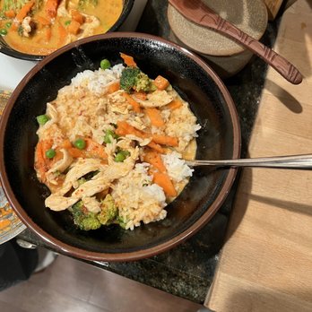 Smiling Banana Leaf - Thai Near Me - Pittsburgh, Pennsylvania