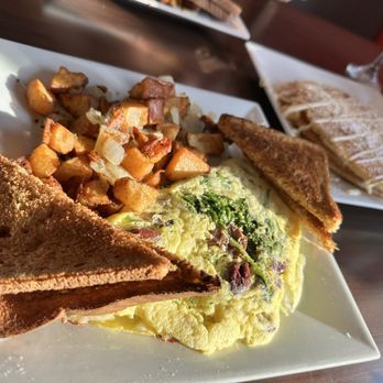 Dominic’s Place - Make your own omelette - Breakfast & Brunch Near Me - North Providence, Rhode Island Dominic’s Place - Make your own omelette - Breakfast & Brunch Near Me - North Providence, Rhode Island