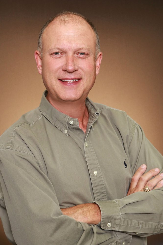 A2Z REALTY Updated October 2024 1002 Willow Dr, Chapel Hill, North