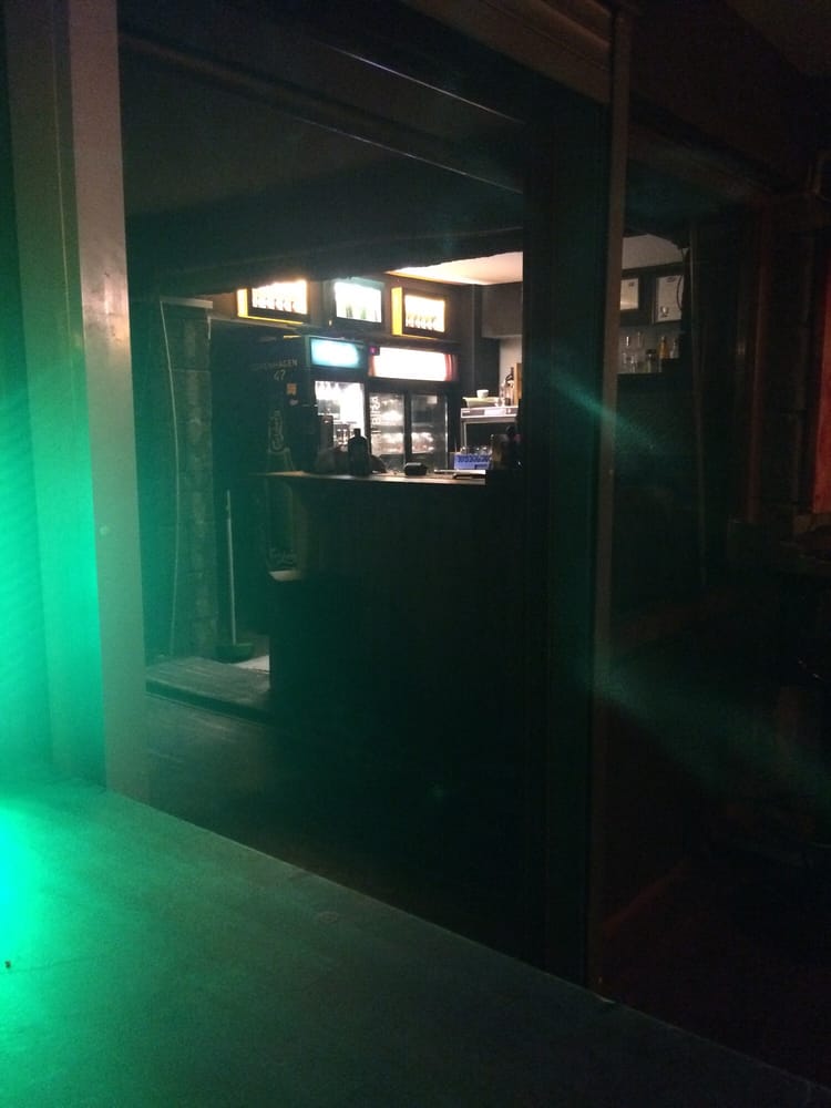 Şarlo Bar