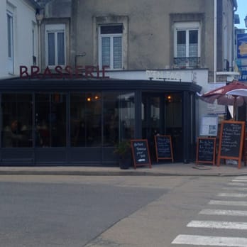 Brasserie d'en Face - Great location at the corner near the museum about the operations of D-Day and the beach - Seafood Near Me - Arromanches-les-Bains, 14 Brasserie d'en Face - Great location at the corner near the museum about the operations of D-Day and the beach - Seafood Near Me - Arromanches-les-Bains, 14