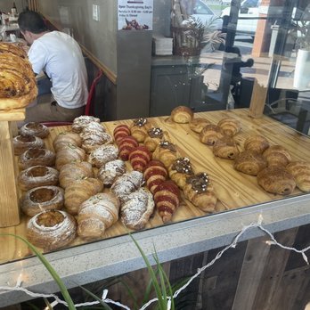 La Croquantine de matthieu - Pastries - Bakeries Near Me - Doral, Florida