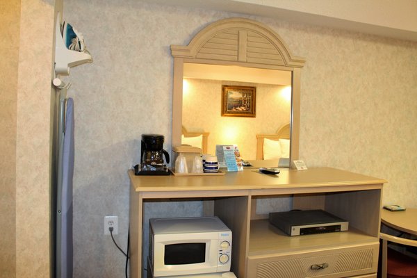 Country view Inn & Suites by null