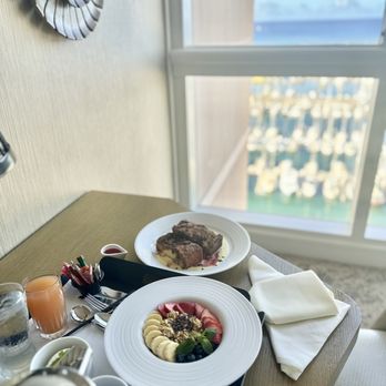 Prince Waikiki - Hotels Near Me - Honolulu, Hawaii