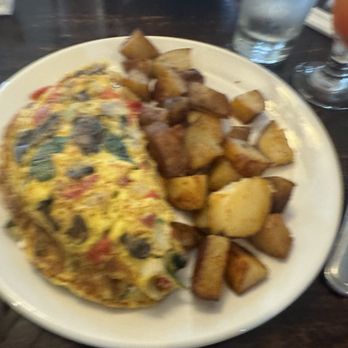 Otto's Place - Garden Omelette - New American Near Me - Galena, Illinois Otto's Place - Garden Omelette - New American Near Me - Galena, Illinois