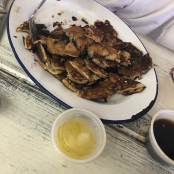 The Rooster - Lemon blueberry pancakes!! - American Near Me - Naples, Florida