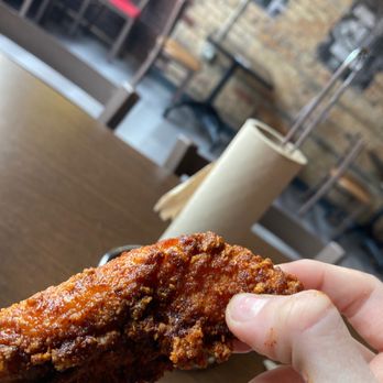 Chubby’s Hot Chicken - Chicken tender - Burgers Near Me - Forest Park, Illinois
