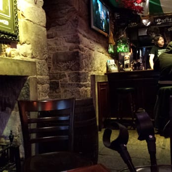 Bannerman's Bar - Pubs Near Me - Edinburgh, EDH