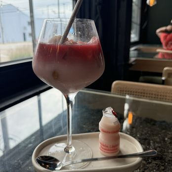 Discourse Coffee - Coffee & Tea Near Me - Milwaukee, Wisconsin
