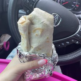 Breakfast burrito w sausage Breakfast burrito w sausage