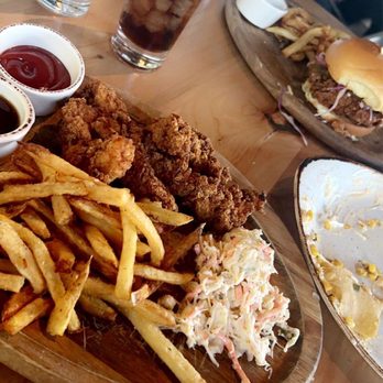 Kitchen Social - CHICKEN PLATTER - New American Near Me - Dublin, Ohio