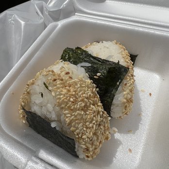 Nikkei Ramen - Smoked salmon onigiri. The smoked salmon is stuffed inside the rice. I loooove it - Pop-up Shops Near Me Nikkei Ramen - Smoked salmon onigiri. The smoked salmon is stuffed inside the rice. I loooove it - Pop-up Shops Near Me