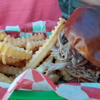 Dockside - Torch Lake - American Near Me - Bellaire, Michigan