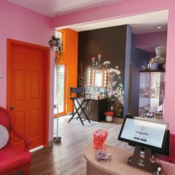 Bewitching Beauty - Welcome to Curlicue Beauty Studio!