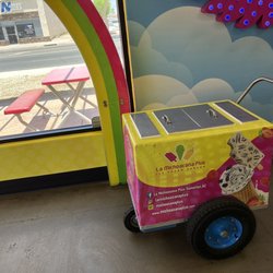 La Michoacana Plus - Somerton - Push cart for neighborhood sales or festivals???