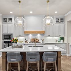 Heather Jones - Magnolia Realty - Renovated kitchen at 404 Mirafield Lane in Belterra