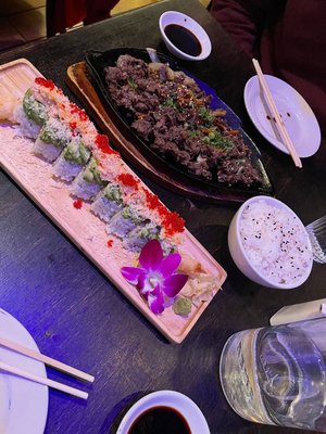 Hikari Sushi by null