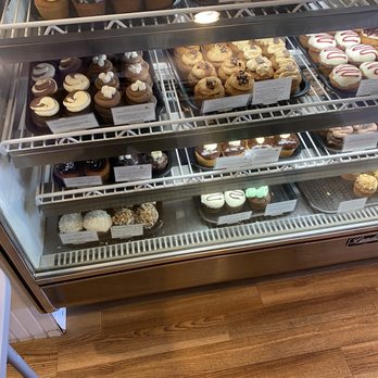 Cupcake Magician - Cupcakes Near Me - Red Bank, New Jersey Cupcake Magician - Cupcakes Near Me - Red Bank, New Jersey