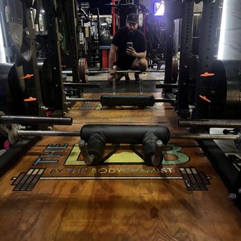 The Lab - Squat rack - Circuit Training Gyms Near Me - West Hollywood, California The Lab - Squat rack - Circuit Training Gyms Near Me - West Hollywood, California