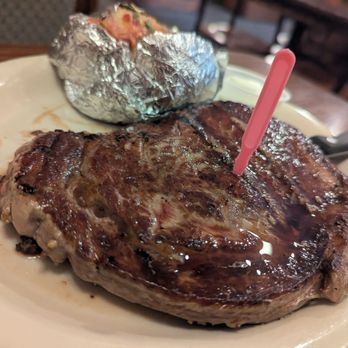 Niemerg's Steakhouse - Steakhouses Near Me - Effingham, Illinois