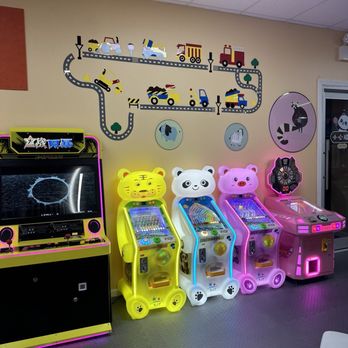 Hooray Indoor Playground - Games - Indoor Playcenter Near Me - Queens, New York Hooray Indoor Playground - Games - Indoor Playcenter Near Me - Queens, New York