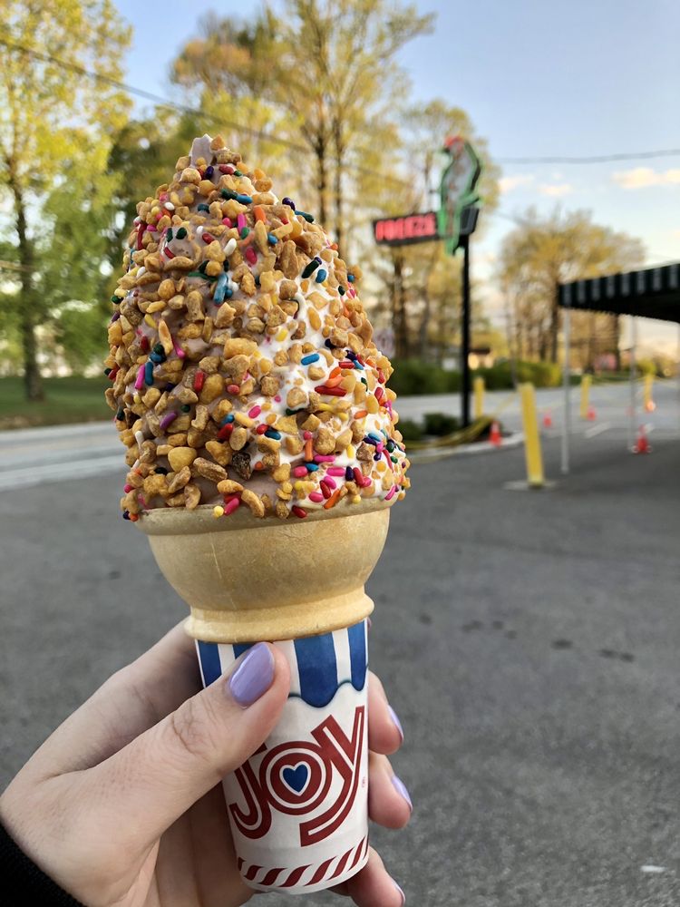 POLLY’S FREEZE Updated October 2024 77 Photos & 80 Reviews 5242 State Rd 62,