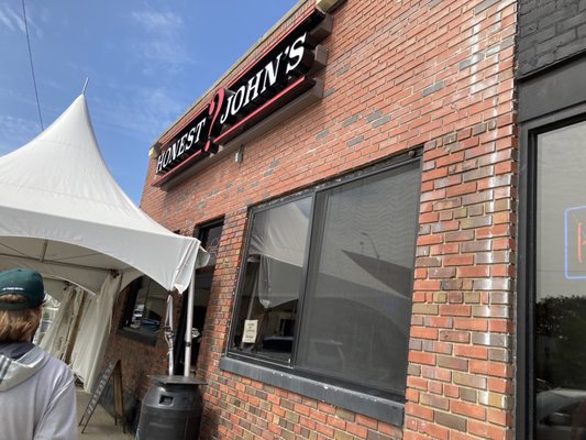 Honest John's by null