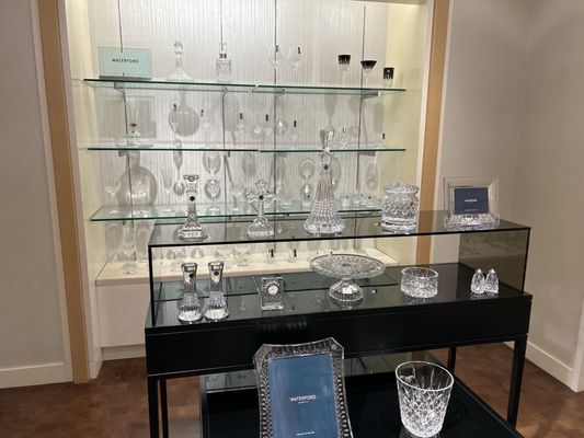 Neiman Marcus by null