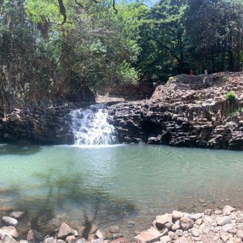 Twin Falls Trail - Beautiful small water fall with pool you can swim in half way up - Hiking Near Me - Haiku, Hawaii Twin Falls Trail - Beautiful small water fall with pool you can swim in half way up - Hiking Near Me - Haiku, Hawaii