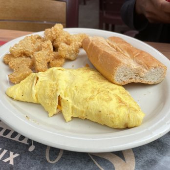 Gaspar's Grotto - 3 Egg Cheese Omelet - Bars Near Me - Tampa, Florida