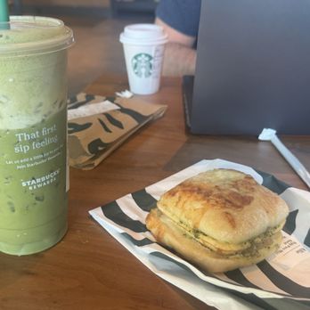 Starbucks - Coffee & Tea Near Me - Punta Gorda, Florida
