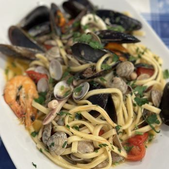 Canta Napoli - Seafood Near Me