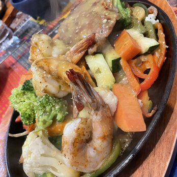 El Meson - Pork and Shrimp with tomatillo sauce - Mexican Near Me - Freehold, New Jersey