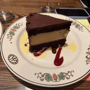 Green Valley Grill - Chocolate Cake - Modern European Near Me - Greensboro, North Carolina Green Valley Grill - Chocolate Cake - Modern European Near Me - Greensboro, North Carolina